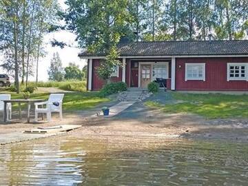 Фото номера Дом для отпуска Дома для отпуска Holiday Home Peukaloinen г. Hirsjärvi 88